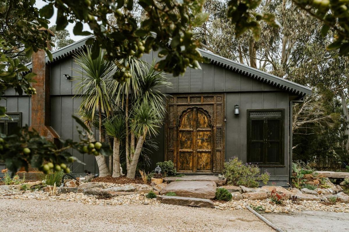 The Temple - Country Farm Retreat Villa Launching Place Exterior foto